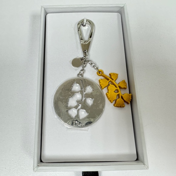DIOR LILY OF THE VALLEY KEY HOLDER CHAIN - Picture 5 of 9
